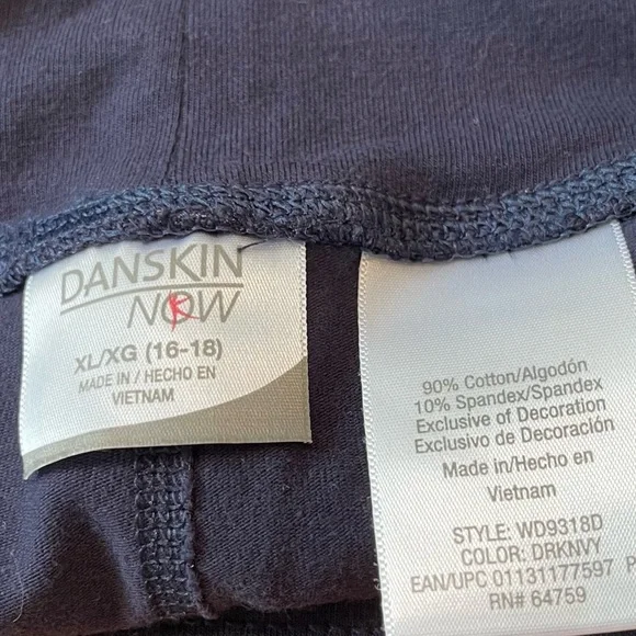2 prs. Danskin Now Women’s Athletic Shorts in Navy & in Black. PRICE IS FOR ONE - Picture 5 of 10